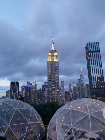 Pour finir la journée un petit verre sur un rooftop avec vue sur l'Empire State Building