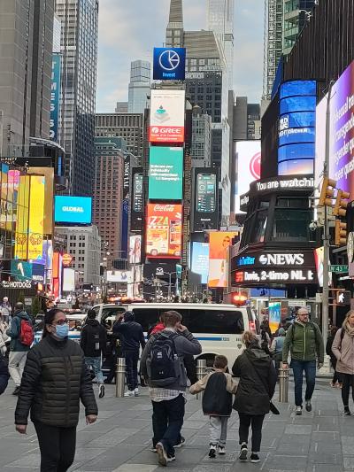Retour au logement en passant par Times square histoire d'en prendre plein les yeux