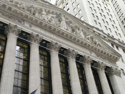 Wall street sans son loup mais avec son taureau