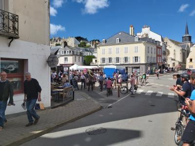 1er jour et Guillaume arrive