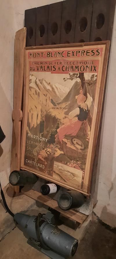 Tonon les bains, Yvoire et visite à la cave pour les filles et plage pour les enfants