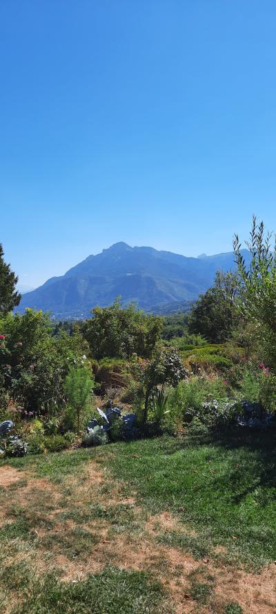 Visite de La Roche-sur-Foron et randonnée La boucle des cascades