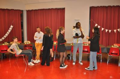 50 ans et pas une ride. Une fête super sympa et encore un super moment partagé. De belles rencontres