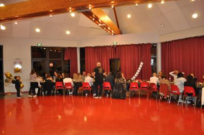 50 ans et pas une ride. Une fête super sympa et encore un super moment partagé. De belles rencontres