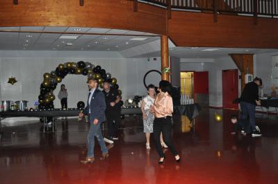 50 ans et pas une ride. Une fête super sympa et encore un super moment partagé. De belles rencontres