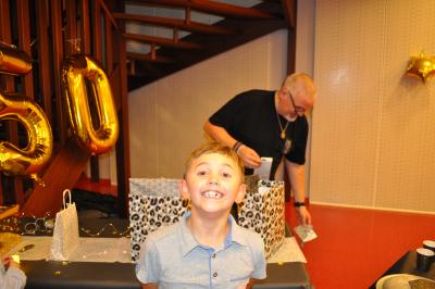 50 ans et pas une ride. Une fête super sympa et encore un super moment partagé. De belles rencontres