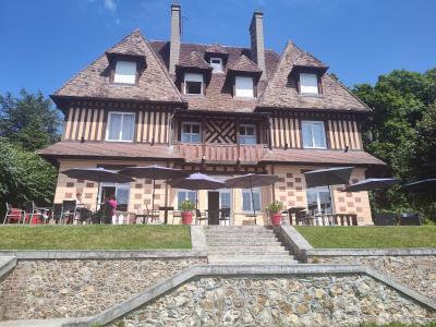Repas ANDRIEU au restaurant Le Manoir du Soleil à NASSANDRES