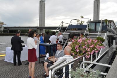 Apéritif et diner sur la seconde péniche