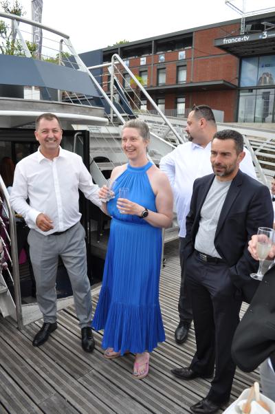 Apéritif et diner sur la seconde péniche