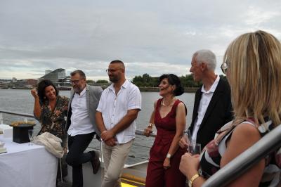 Apéritif et diner sur la seconde péniche