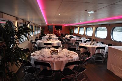 Apéritif et diner sur la seconde péniche