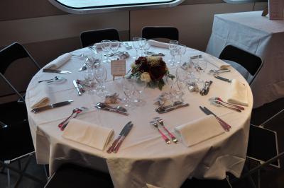 Apéritif et diner sur la seconde péniche