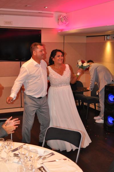 Apéritif et diner sur la seconde péniche