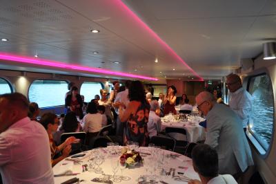 Apéritif et diner sur la seconde péniche