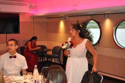 Apéritif et diner sur la seconde péniche