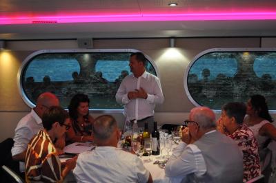 Apéritif et diner sur la seconde péniche