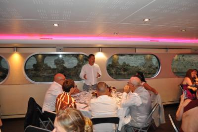 Apéritif et diner sur la seconde péniche