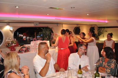 Apéritif et diner sur la seconde péniche