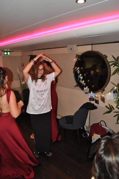 Apéritif et diner sur la seconde péniche