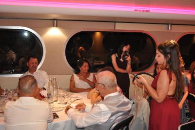 Apéritif et diner sur la seconde péniche