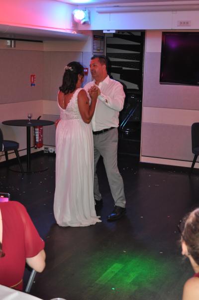 Apéritif et diner sur la seconde péniche