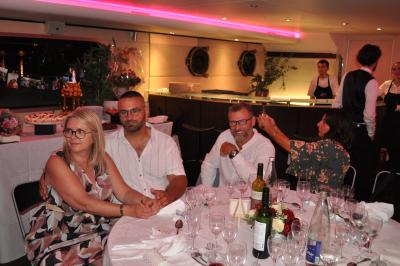 Apéritif et diner sur la seconde péniche