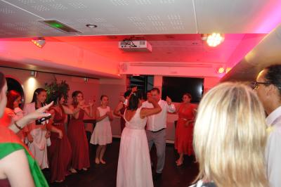 Apéritif et diner sur la seconde péniche