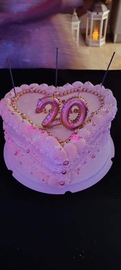 20 ans Eléhonore