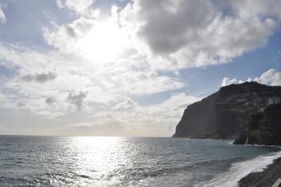 Visite de Câmara de Lobos et repas en bord de mer
